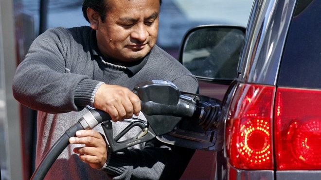 Oil Prices at the pump AP 4.jpg